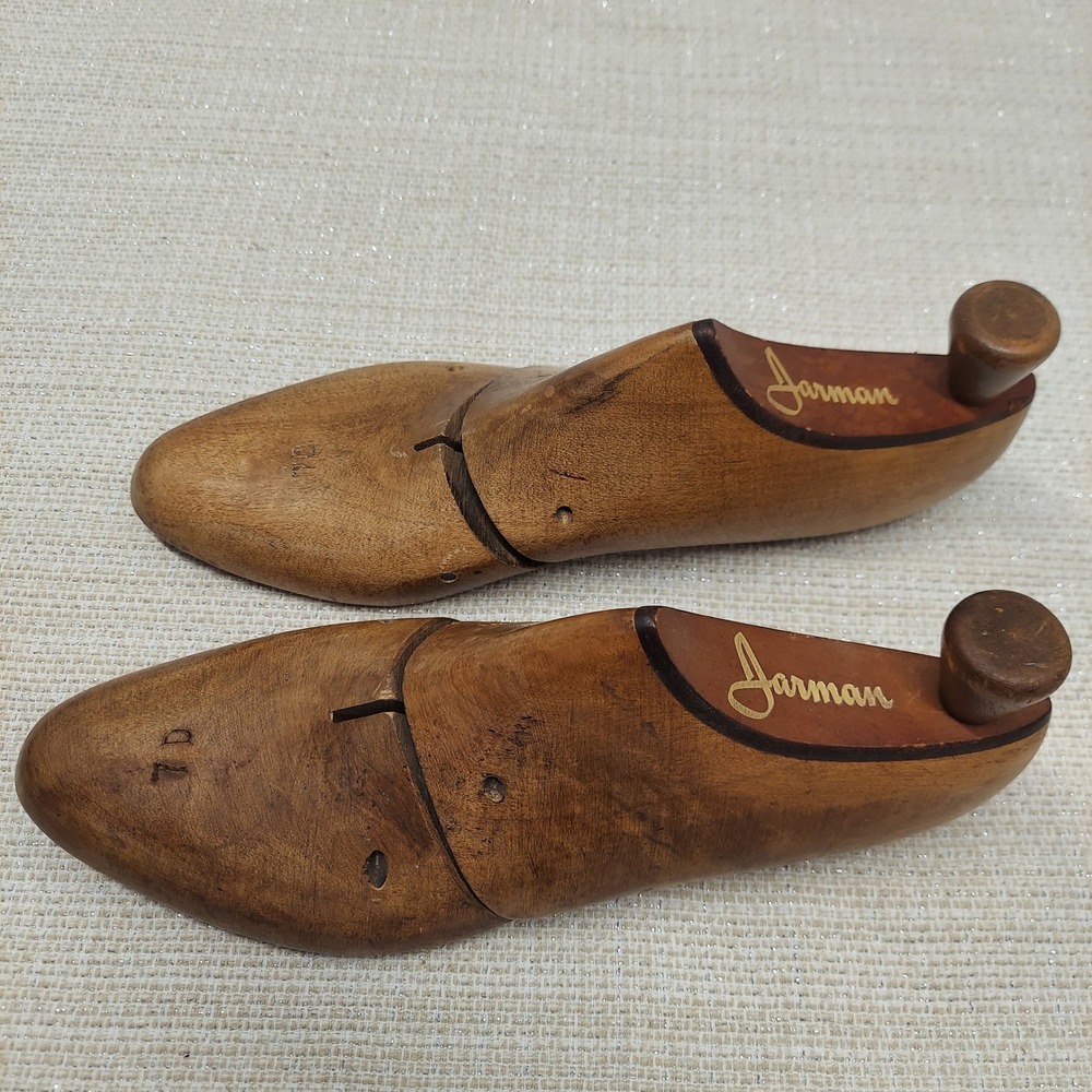 Vintage Jarman Wood Shoe Trees 7D Rochester Shoe Tree Co Brown Split Toe Pair